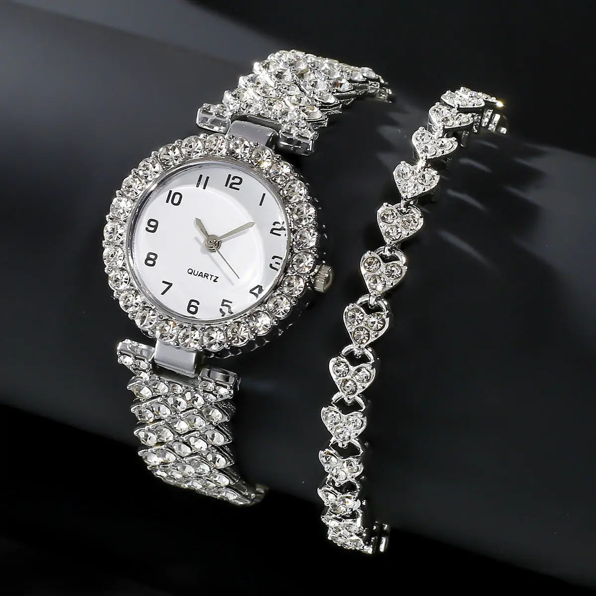 Scarlette - Elegant Diamantdetaljeret Kvinde Armbåndsur-Watches-Zuruz-Sølvdragt-Zuruz