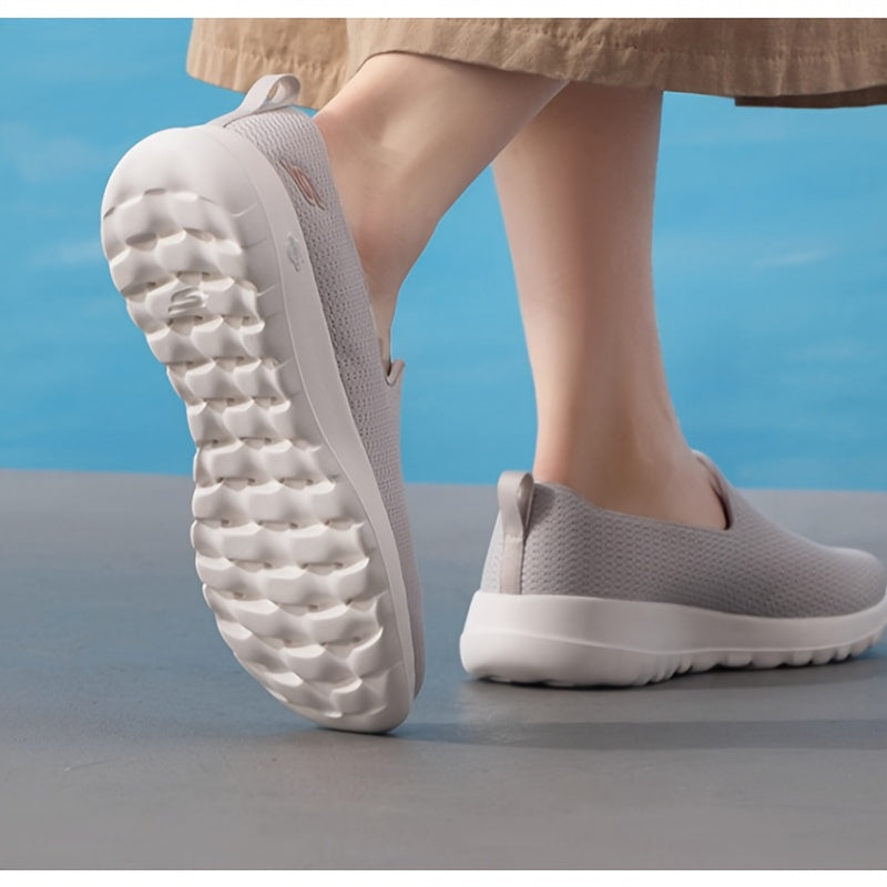 Skechers Women's Slip-Resistant Arch Support Sneakers - Lightweight All-Season Walking Shoes with Cushioned EVA Sole, Light Grey & White Breathable Mesh & Insole, Casual Sneakers for Everyday Comfort (Original Box Included), Sneakers Shoes for Women, Sho