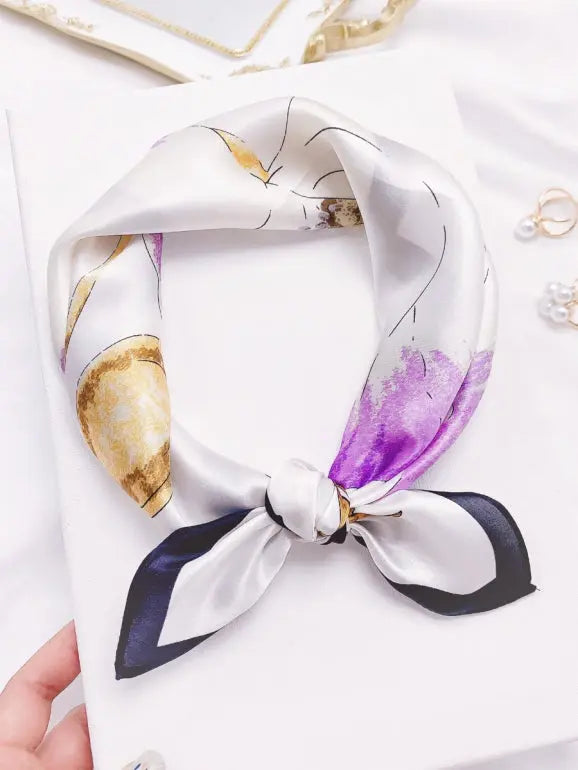 Katarina – Kunstnerisk blomsterdesign dame firkantet tørklæde-Scarf-Zuruz-Lilla-53 cm × 53 cm-Zuruz