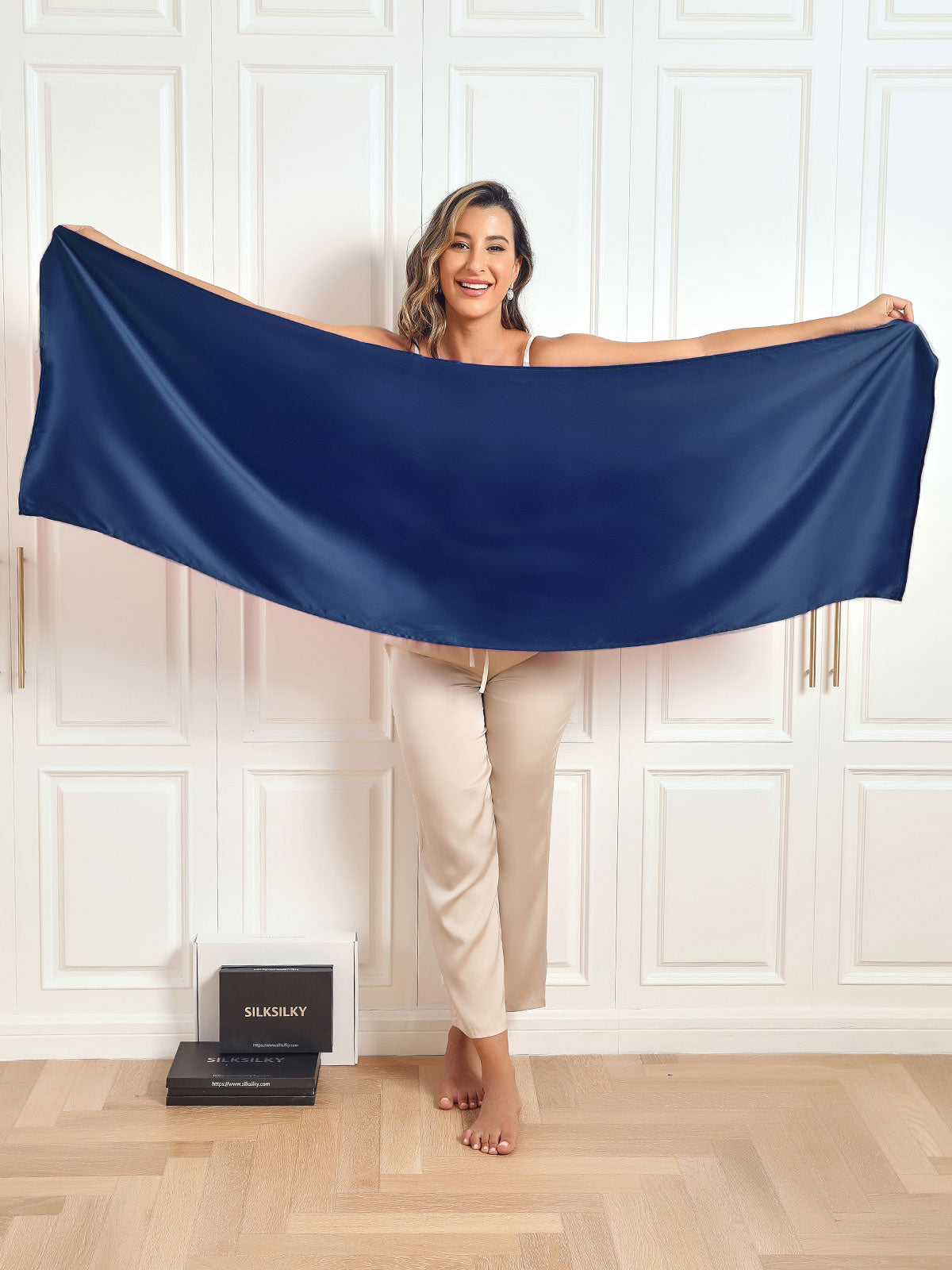 Marijana – Hyggeligt og klassisk dame tørklæde-Scarf-Zuruz-Mørkeblå-170 cm × 53 cm-Zuruz