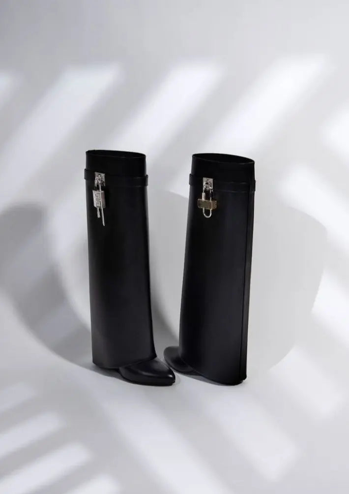 Modern Wedge Boots Black Vegan Leather With Lock Detail - Product detail 7