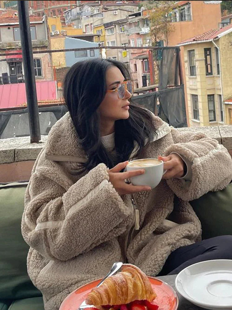 Dam överdimensionerad lammull jacka med patchwork-design 1