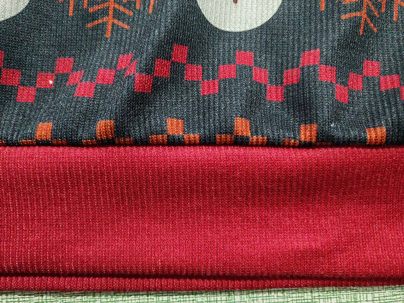 Jägermeister Ugly Christmas Sweater til mænd - festlig strikket sweater til højtider og fester