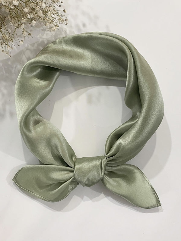 Milica – Tidløs farveharmoni dame firkantet tørklæde-Scarf-Zuruz-Lysegrøn-53 cm × 53 cm-Zuruz