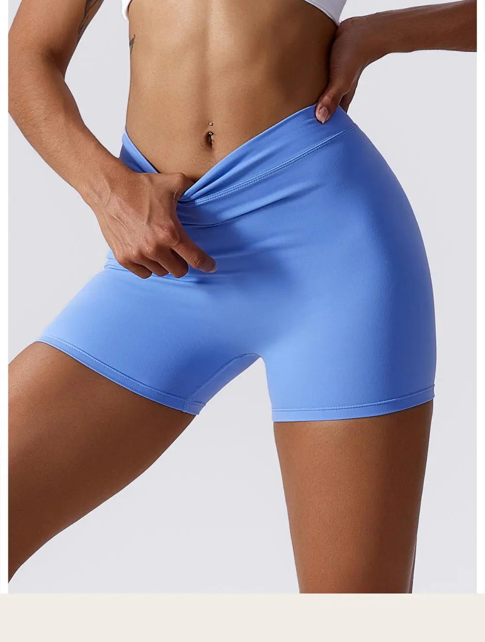 Kairi – Ultra fleksibel konturerende dame activewear shorts-Shapewear-Zuruz-Lyseblå-S-Zuruz