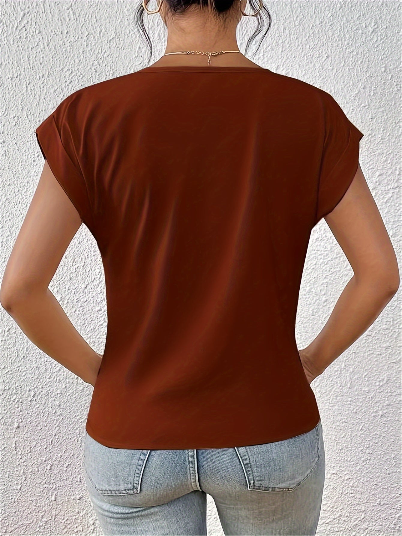 Women'S Sweetheart Neckline Short Sleeve T-Shirt - Solid Color, Regular Length, Summer Casual Top with Cross-Back Straps, Sweetheart Necklace