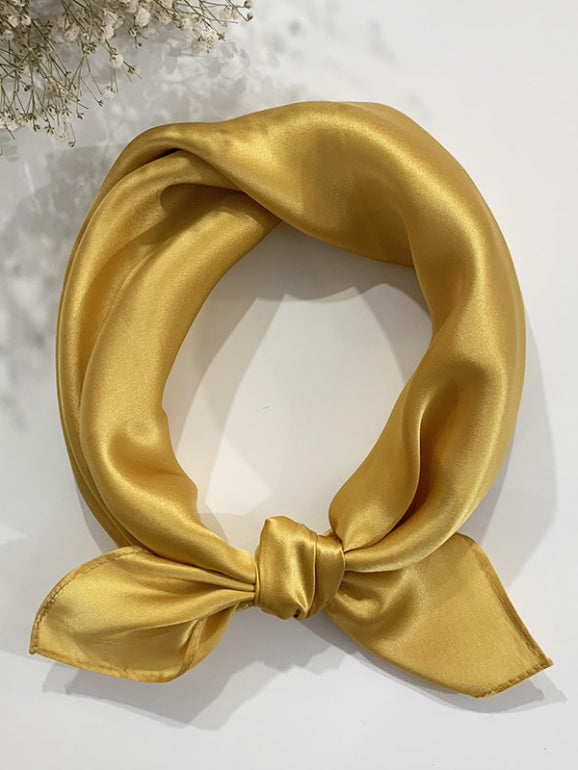 Milica – Tidløs farveharmoni dame firkantet tørklæde-Scarf-Zuruz-Gul-53 cm × 53 cm-Zuruz