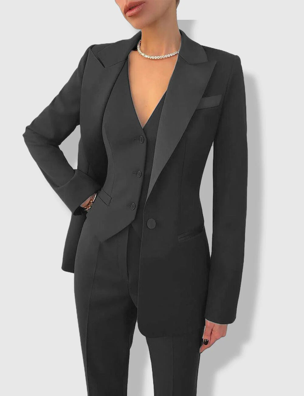 Women'S Tailored Suit - Blazer & Trousers - Formal Business Wear with Notch Lapels