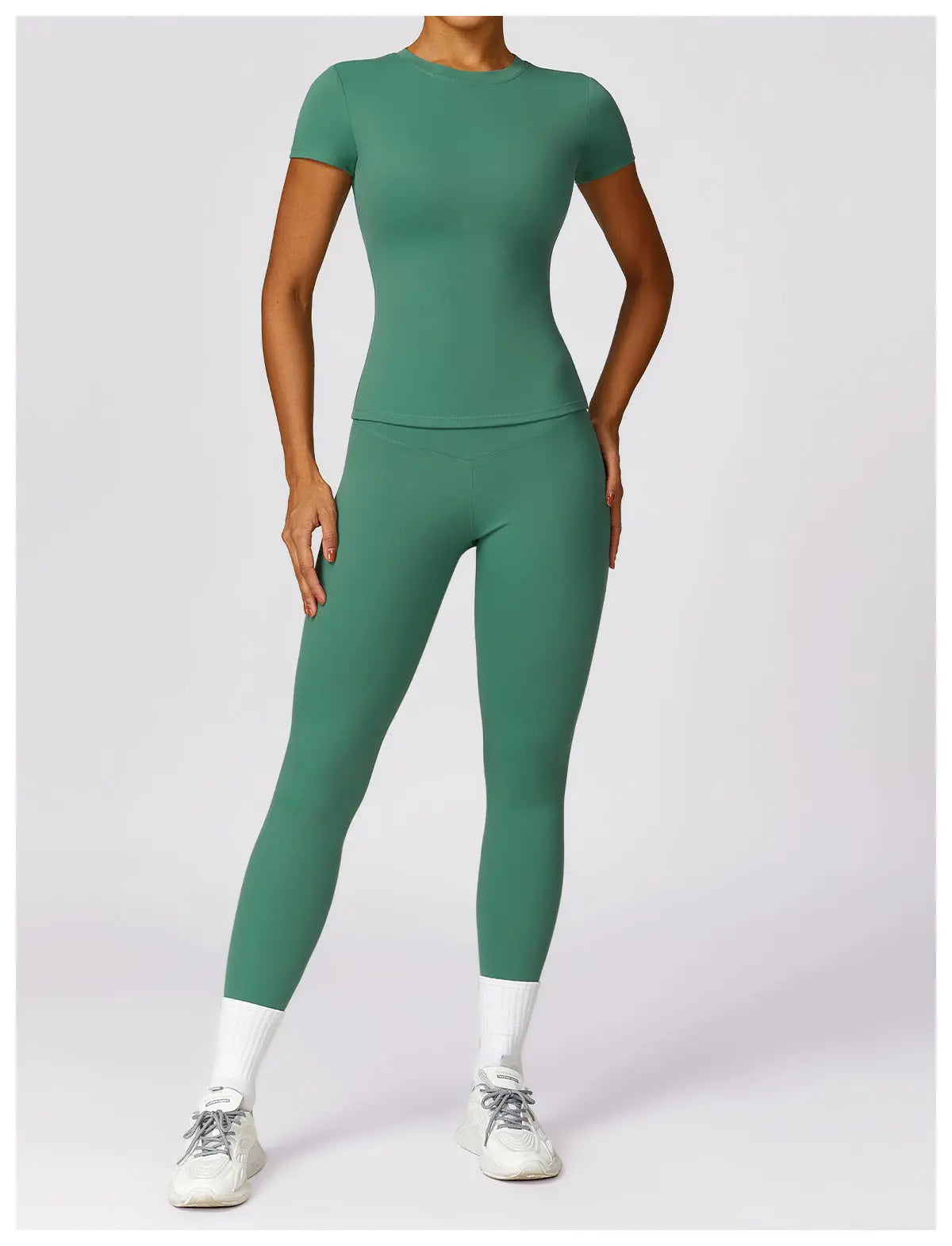 Sabina – Skulpturerende aktiv pasform dame træningssæt-Shapewear-Zuruz-Grøn-S-Zuruz