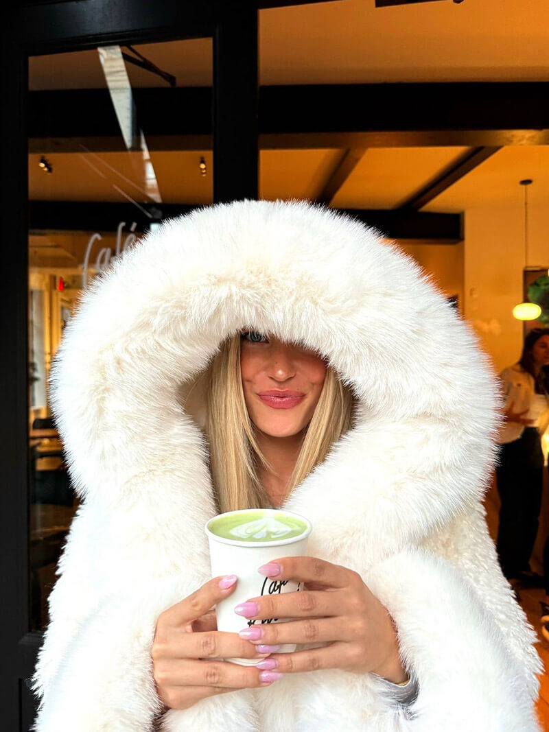 Oversized kunstpelsfrakke med hætte til kvinder