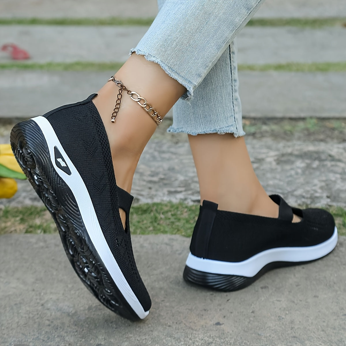 Stylish breathable Women's sports shoes with open-toe design, four-season casual walking shoes, lightweight flat sole with comfortable solid-color fabric upper and insole combination. Women's orthopedic slip-on casual mid-support mesh fitness sneakers, l