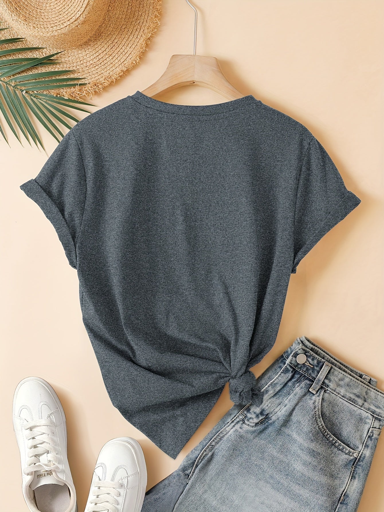 Women'S Retro Heart Print T-Shirt - Casual & Sporty Round Neck Short Sleeve Top, Medium Stretch, Dark Gray with Golden Hearts, Perfect for Spring/Summer/Fall, Casual Summer Top | Retro Heart Design | Medium Stretch Fabric