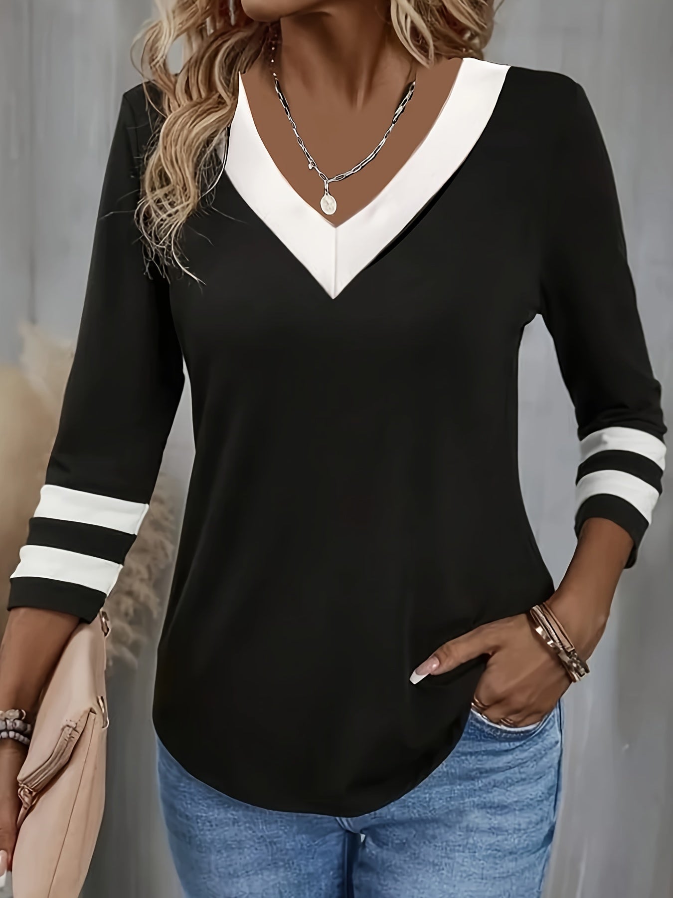 Contrast Trim V Neck T-shirt, Casual 3/4 Sleeve Top For Spring & Fall, Women's Clothing