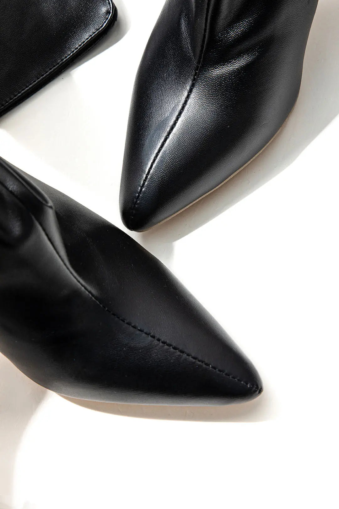 Carmela - Chic Spids Tå Design Over Knæet Kvinde Støvler-Shoes-Zuruz-Zuruz