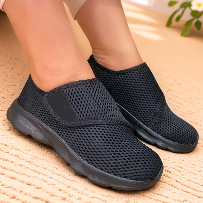 Men's and Women's shoes, suitable for feet with and, adjustable soft soled orthopedic shoes, easy to wear and take off to alleviate foot of middle-aged and elderly people